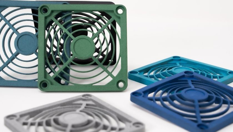 DyeMansion 和 Stratasys 联合创建用于生产规模增材制造的参考架构